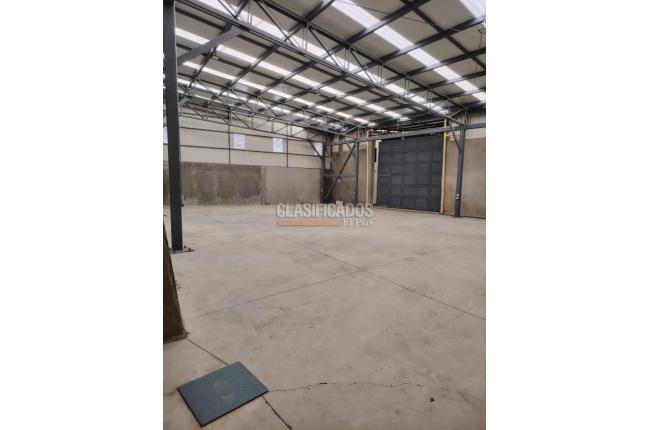 Locales y Bodegas, Alquiler, Pereira - $15.100.000