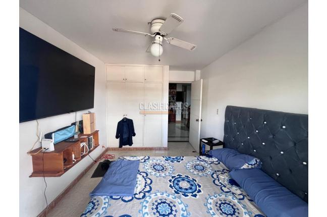 Edificios, Venta, Prados del Norte - $580.000.000