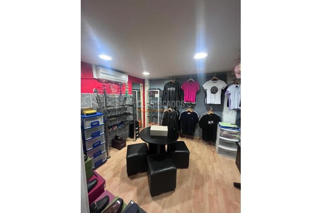 Edificios, Venta, Prados del Norte - $580.000.000