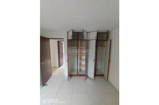 Apartamentos, Venta, El Refugio - $240.000.000