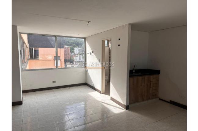Oficinas y Consultorios, Alquiler, Santa Mónica Residencial - $2.500.000