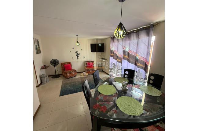 Apartamentos, Venta en Valle del Lili