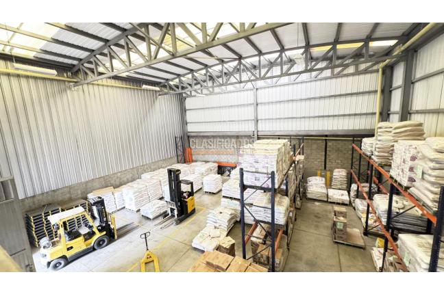 Locales y Bodegas, Alquiler en Yumbo