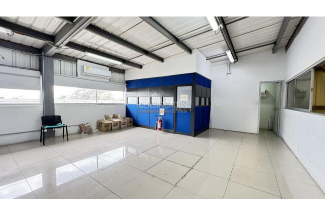 Locales y Bodegas, Alquiler, Yumbo - $11.154.000