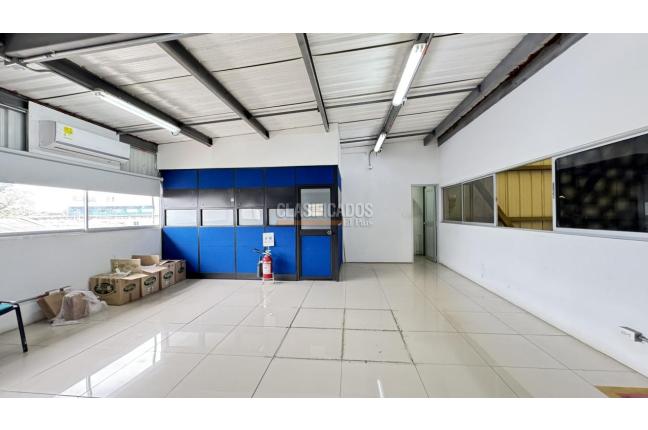 Locales y Bodegas, Alquiler, Yumbo - $11.154.000