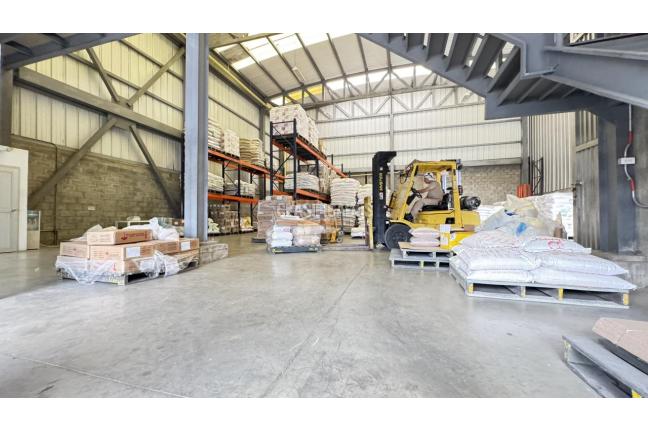 Locales y Bodegas, Alquiler, Yumbo - $11.154.000