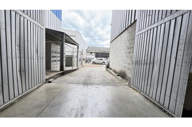 Locales y Bodegas, Alquiler, Yumbo - $11.154.000