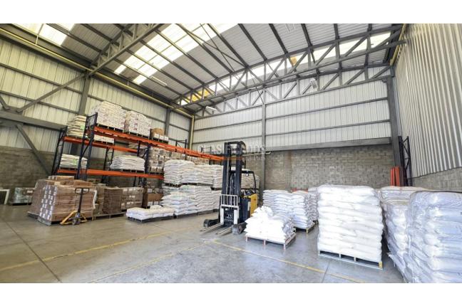 Locales y Bodegas, Alquiler, Yumbo - $11.154.000