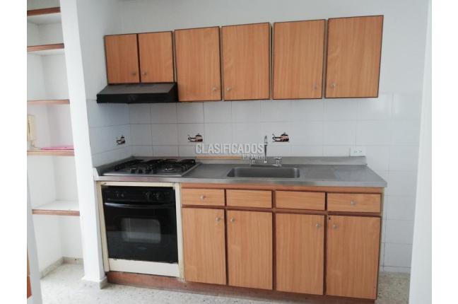 Apartamentos, Alquiler, Seminario - $1.600.000