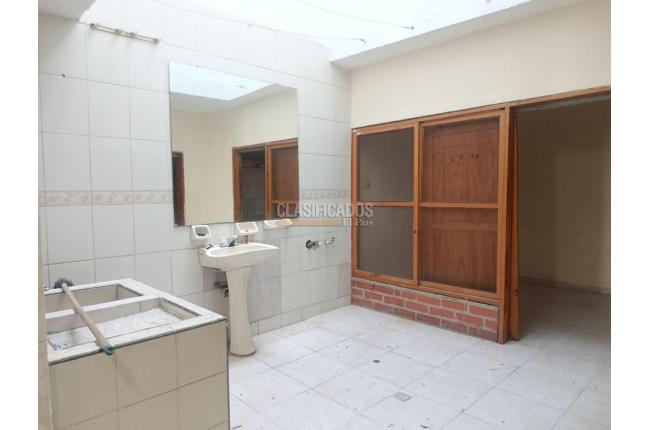 Casas, Venta, 7 de Agosto - $298.000.000