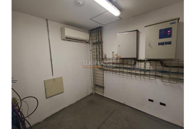 Locales y Bodegas, Alquiler, Versalles - $14.000.000