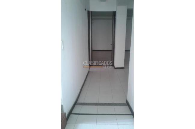 Locales y Bodegas, Venta, Versalles - $3.000.000.000