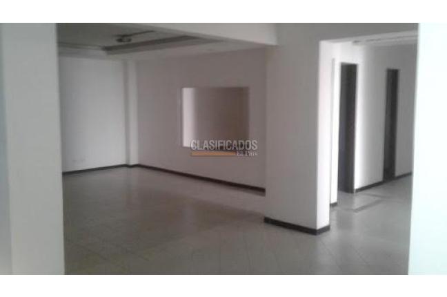 Locales y Bodegas, Venta, Versalles - $3.000.000.000