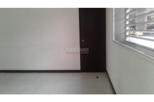 Locales y Bodegas, Venta, Versalles - $3.000.000.000