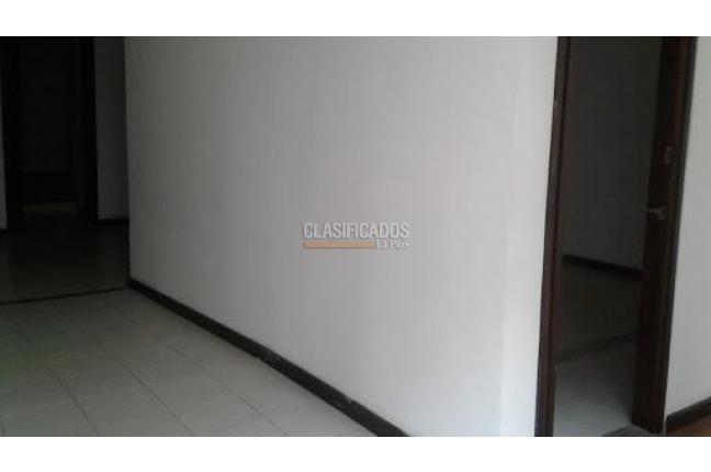 Locales y Bodegas, Venta, Versalles - $3.000.000.000