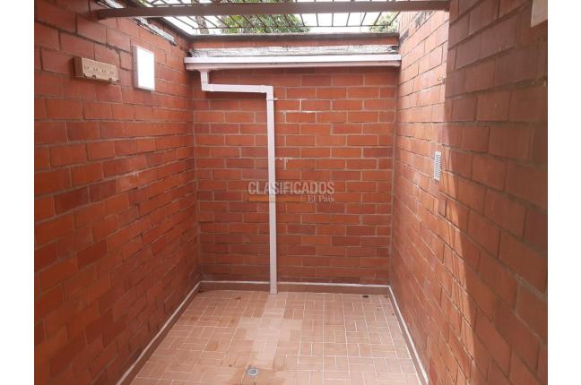 Casas, Alquiler, 3 de Julio - $3.000.000