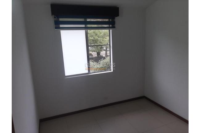Casas, Alquiler, 3 de Julio - $3.000.000