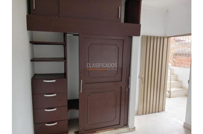 Casas, Alquiler, Unión de Vivienda Popular - $1.300.000