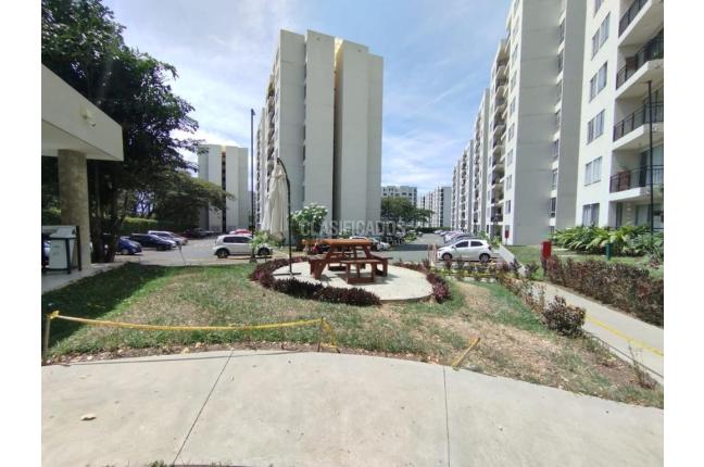 Apartamentos, Alquiler, Yumbo - $1.300.000