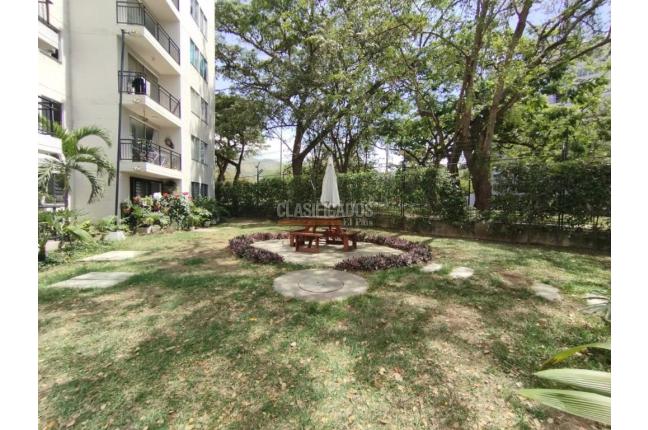 Apartamentos, Alquiler, Yumbo - $1.300.000