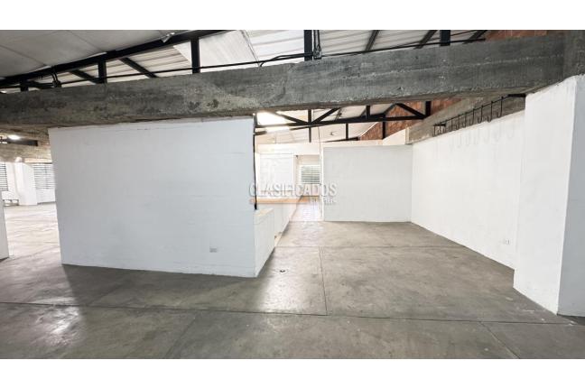 Locales y Bodegas, Alquiler, Industrial - $9.720.000