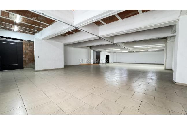 Locales y Bodegas, Alquiler, Industrial - $9.720.000