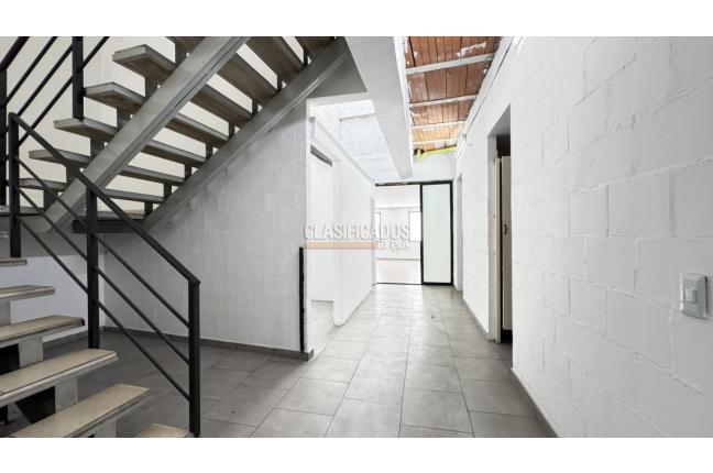 Locales y Bodegas, Alquiler, Industrial - $9.720.000