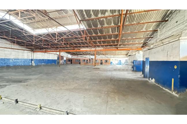 Locales y Bodegas, Alquiler, El Troncal - $52.500.000