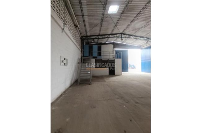Locales y Bodegas, Alquiler, Barranquilla - $13.500.000