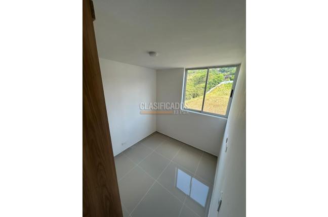 Apartamentos, Venta, Aguacatal - $245.000.000