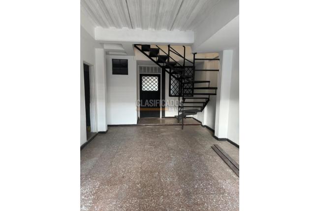 Oficinas y Consultorios, Alquiler en Santa Isabel