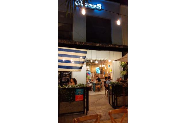 Locales y Bodegas, Venta, Granada - $600.000.000