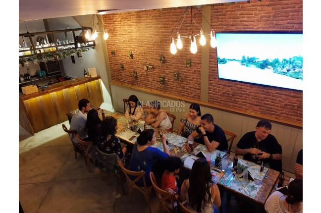 Locales y Bodegas, Venta, Granada - $600.000.000