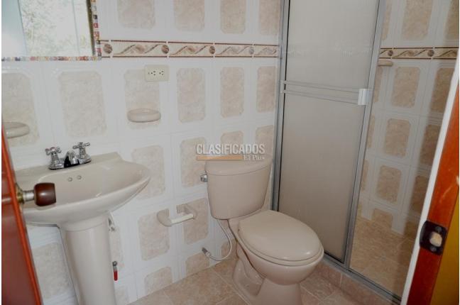 Apartamentos, Venta, Primero de Mayo - $230.000.000