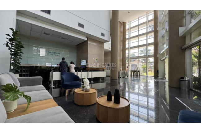 Oficinas y Consultorios, Alquiler, Ciudad Jardín - $18.400.000