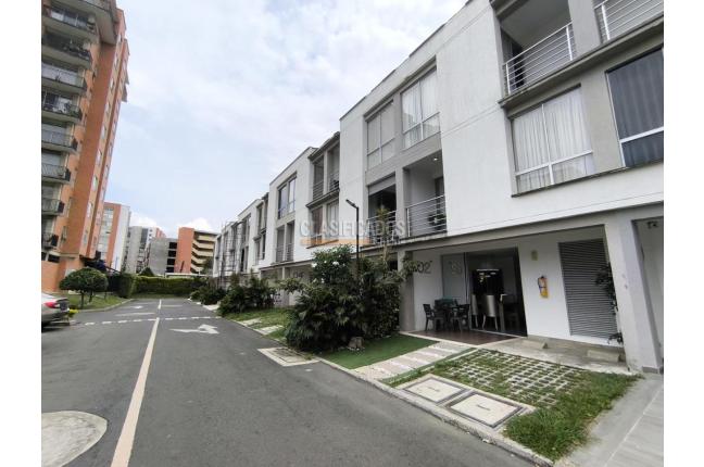 Casas, Venta, Ciudad Melendez - $590.000.000