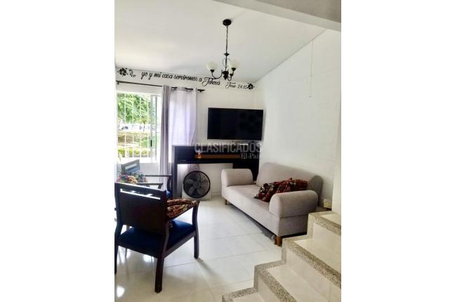 Casas, Venta en Ciudad 2.000