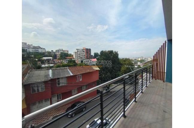 Apartaestudios, Alquiler, Miraflores - $2.400.000