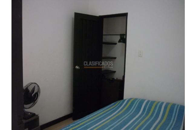 Apartaestudios, Alquiler, Granada - $850.000