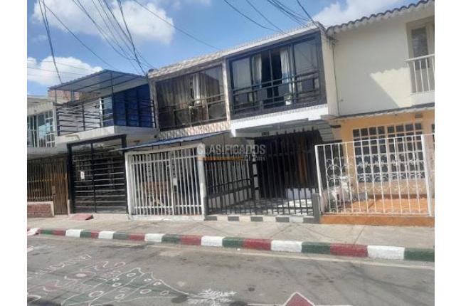 Casas, Venta en Brisas del Guabito