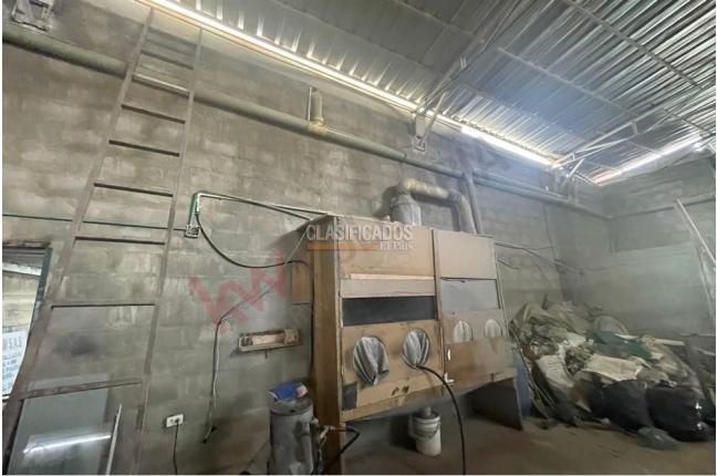 Locales y Bodegas, Alquiler en Primitivo Crespo