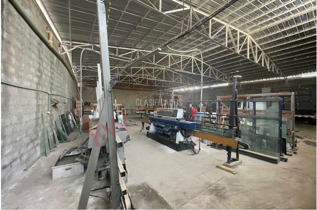 Locales y Bodegas, Alquiler, Primitivo Crespo - $15.000.000