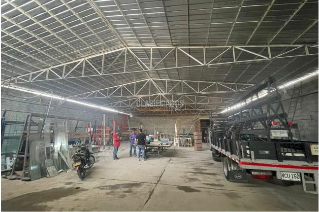 Locales y Bodegas, Alquiler, Primitivo Crespo - $15.000.000