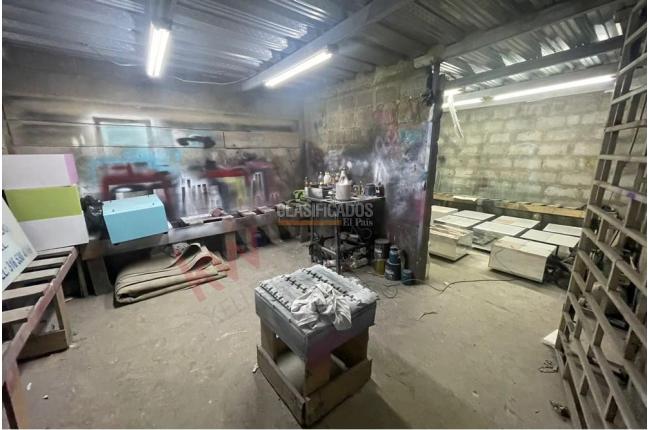 Locales y Bodegas, Alquiler, Primitivo Crespo - $15.000.000