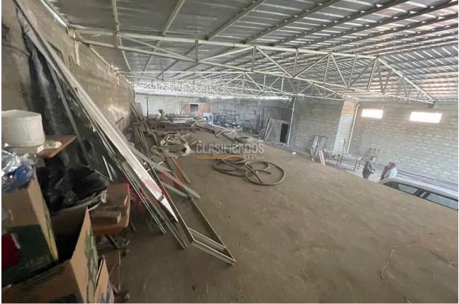 Locales y Bodegas, Alquiler, Primitivo Crespo - $15.000.000