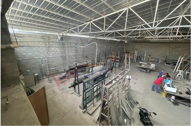 Locales y Bodegas, Alquiler, Primitivo Crespo - $15.000.000