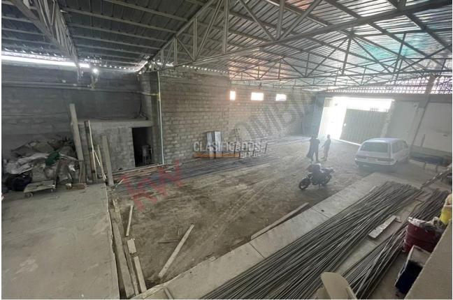 Locales y Bodegas, Alquiler, Primitivo Crespo - $15.000.000