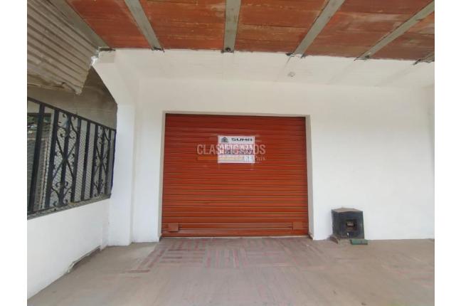 Locales y Bodegas, Alquiler en Comfenalco