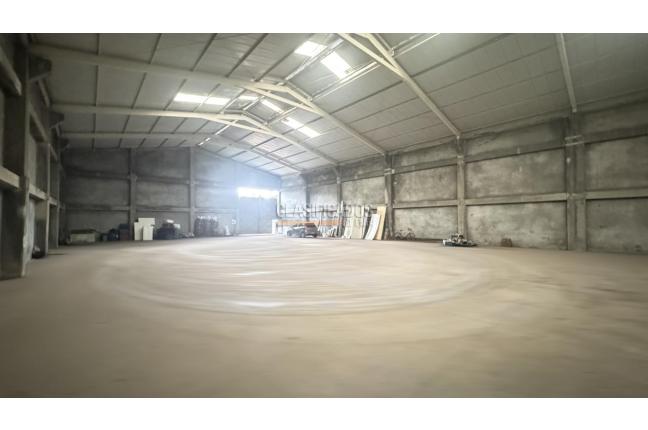 Locales y Bodegas, Alquiler en Palmira