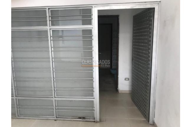 Casas, Venta, Granada - $1.100.000.000